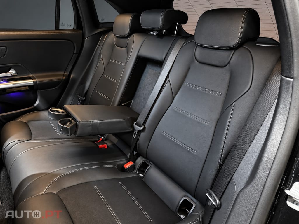 Mercedes-Benz EQA 300 4Matic AMG Line