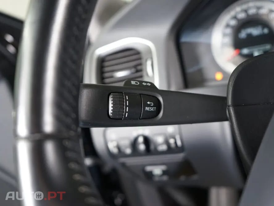 Volvo V60 1.6 D2 Momentum Eco