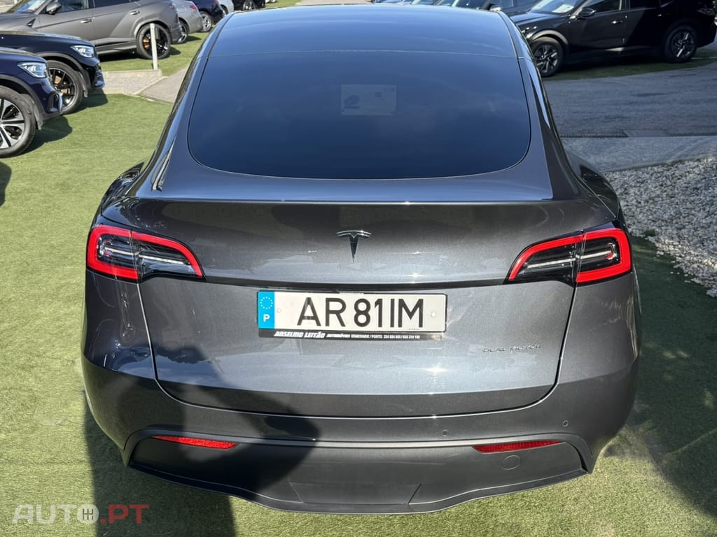 Tesla Model Y Long Range Tração Integral