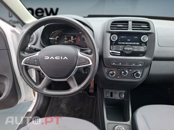 Dacia Spring Essential Electric 33kw/ 45 cv