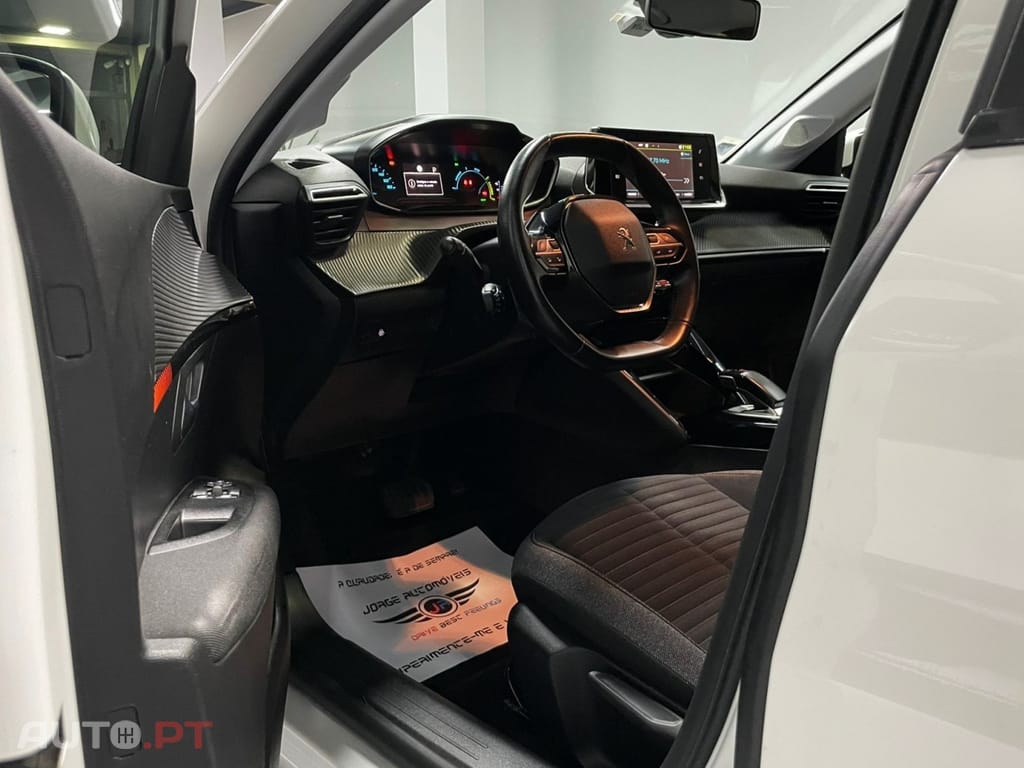 Peugeot E-208 50 kWh Active Pack
