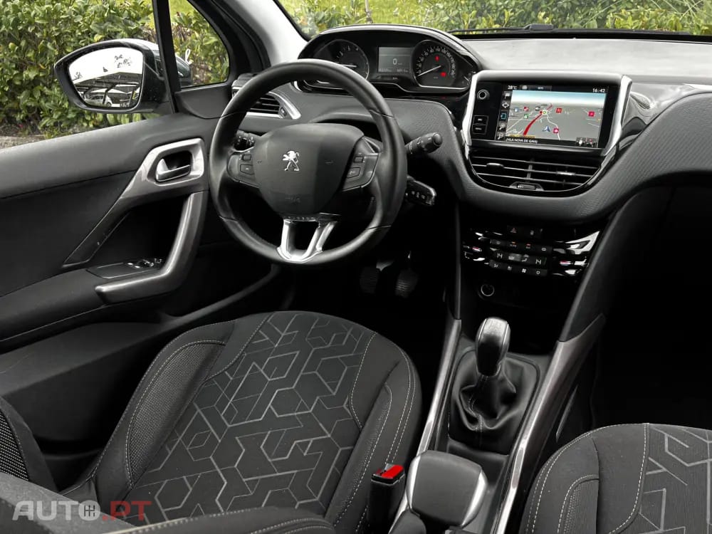 Peugeot 2008 1.2 PureTech Active