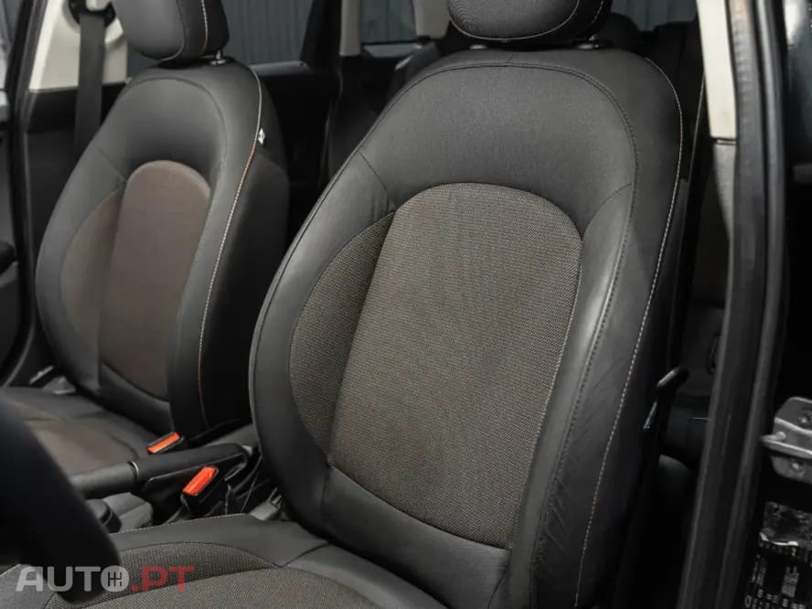 MINI Cooper One D