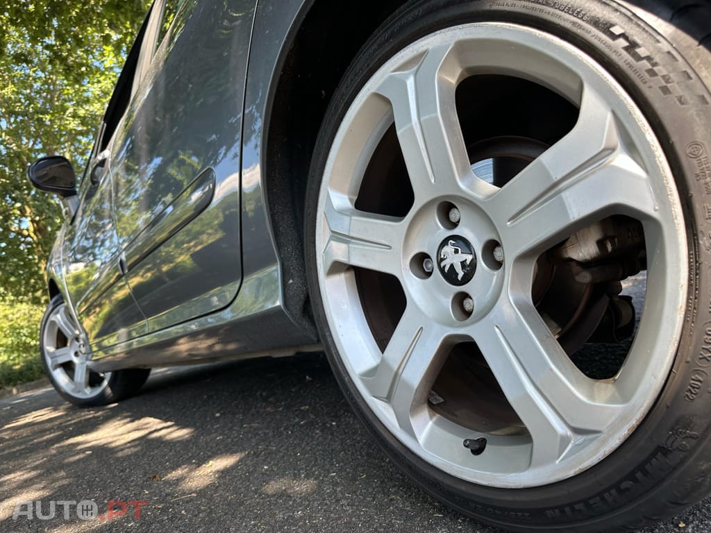 Peugeot 308 1.6 HDi Sport