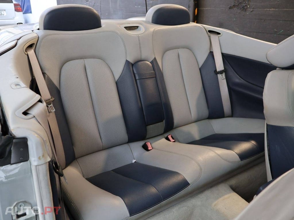 Mercedes-Benz CLK 200 Kompressor Cabrio Avantgarde