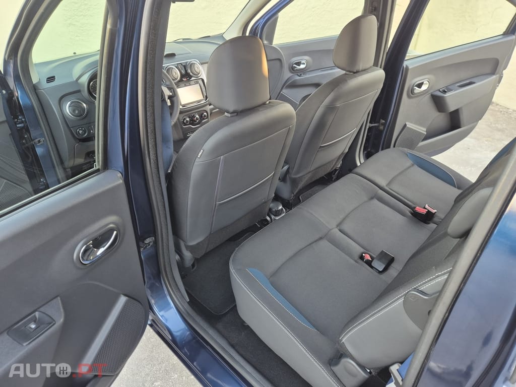 Dacia Lodgy 1.5 dCi SL 10 Anos 7L