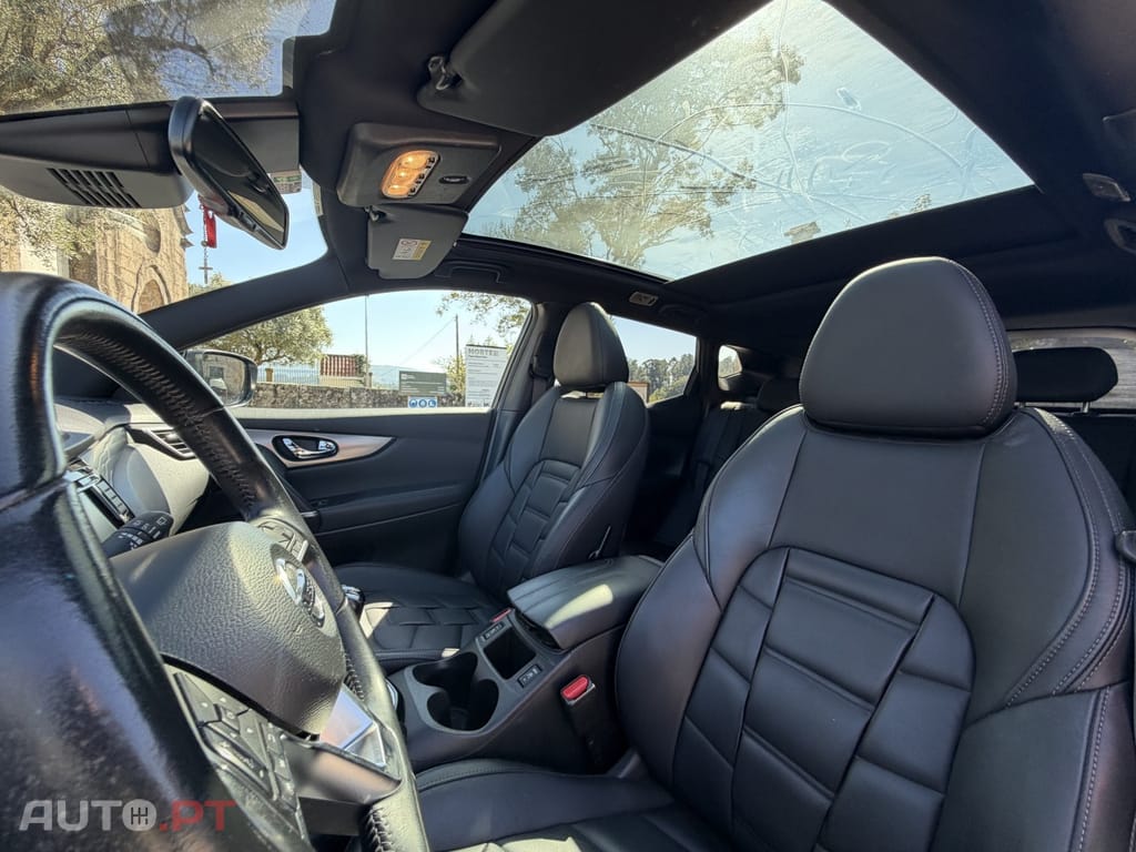 Nissan Qashqai 1.5 dCi N-Connecta
