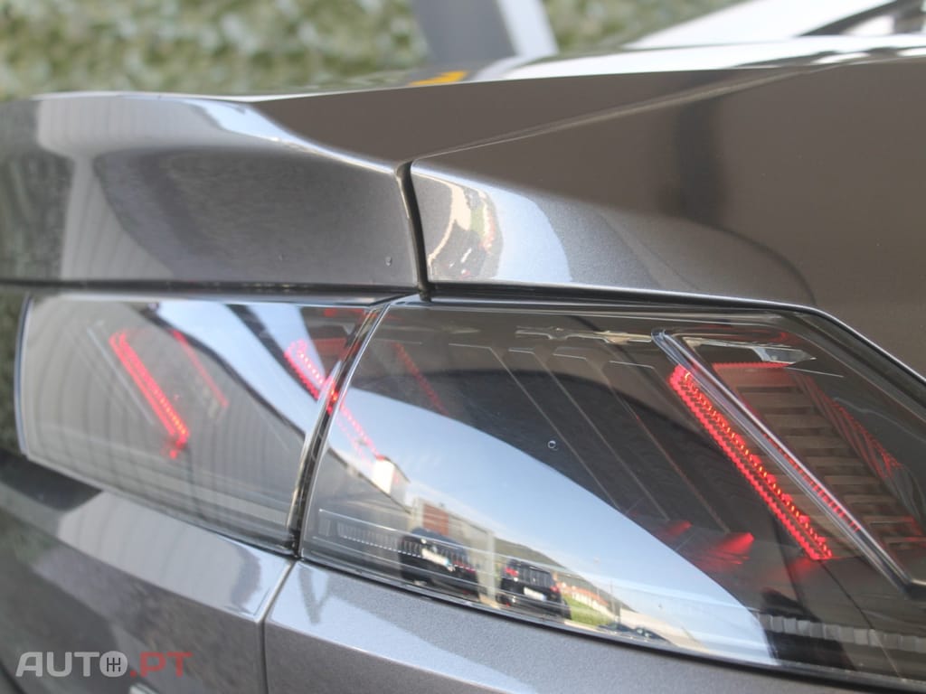 Peugeot 508 1.6 Hybrid Allure Pack e-EAT8