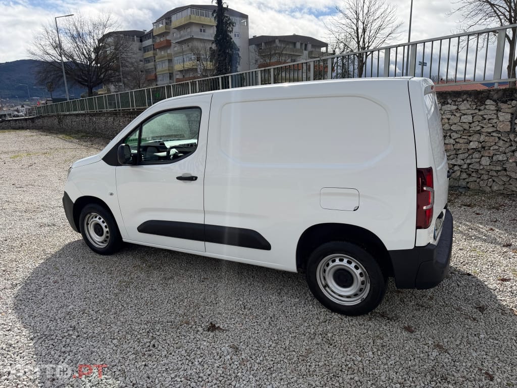 Peugeot Partner 1.5 BlueHDI 3LUG 95.000 Kms