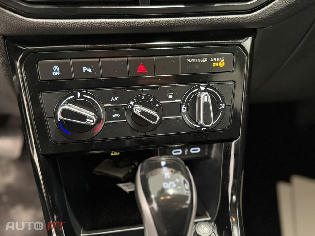 Volkswagen T-Cross 1.0 TSI Urban DSG