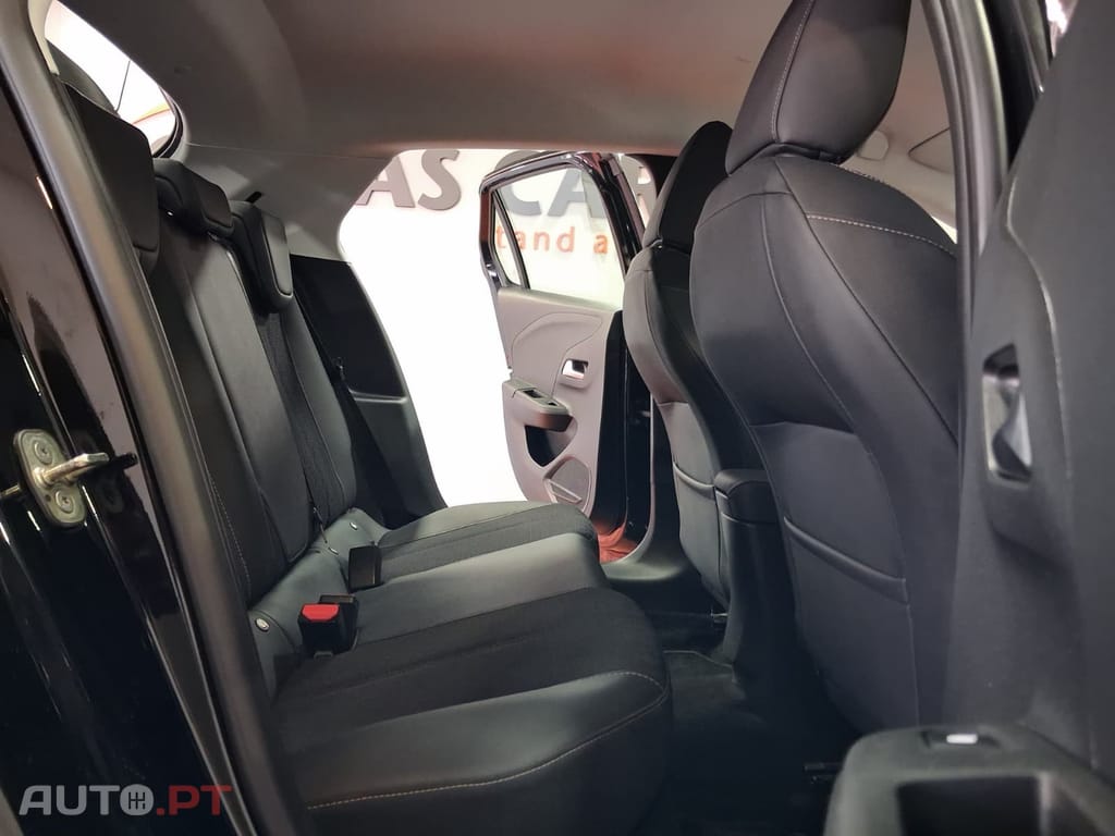 Opel Corsa 1.2T Business Edition