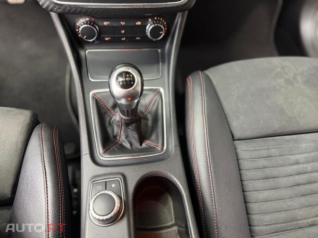 Mercedes-Benz A 180 d Amg line