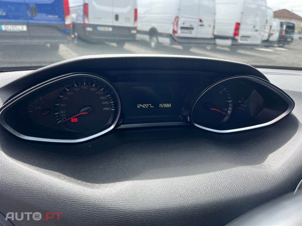 Peugeot 308 SW 1.5 BlueHDi Active EAT8