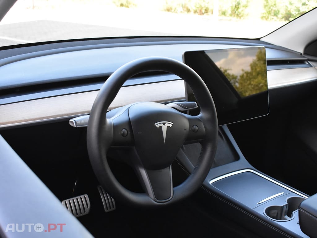 Tesla Model Y Performance Tração Integral