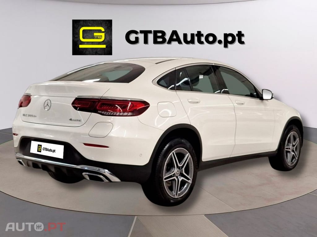 Mercedes-Benz GLC 300 de 4M AMG I.V.A DEDUTÍVEL 