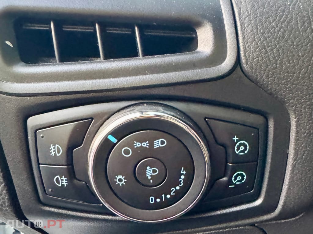 Ford Focus SW 1.6 TDCi Titanium