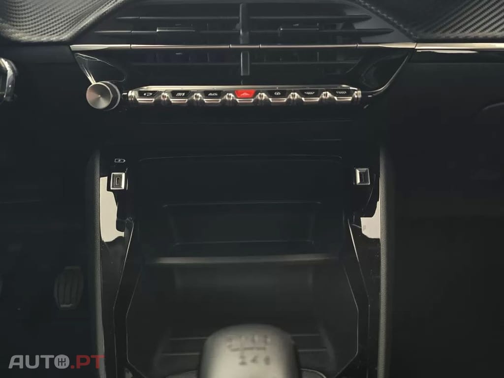 Peugeot 2008 1.2 PureTech Style