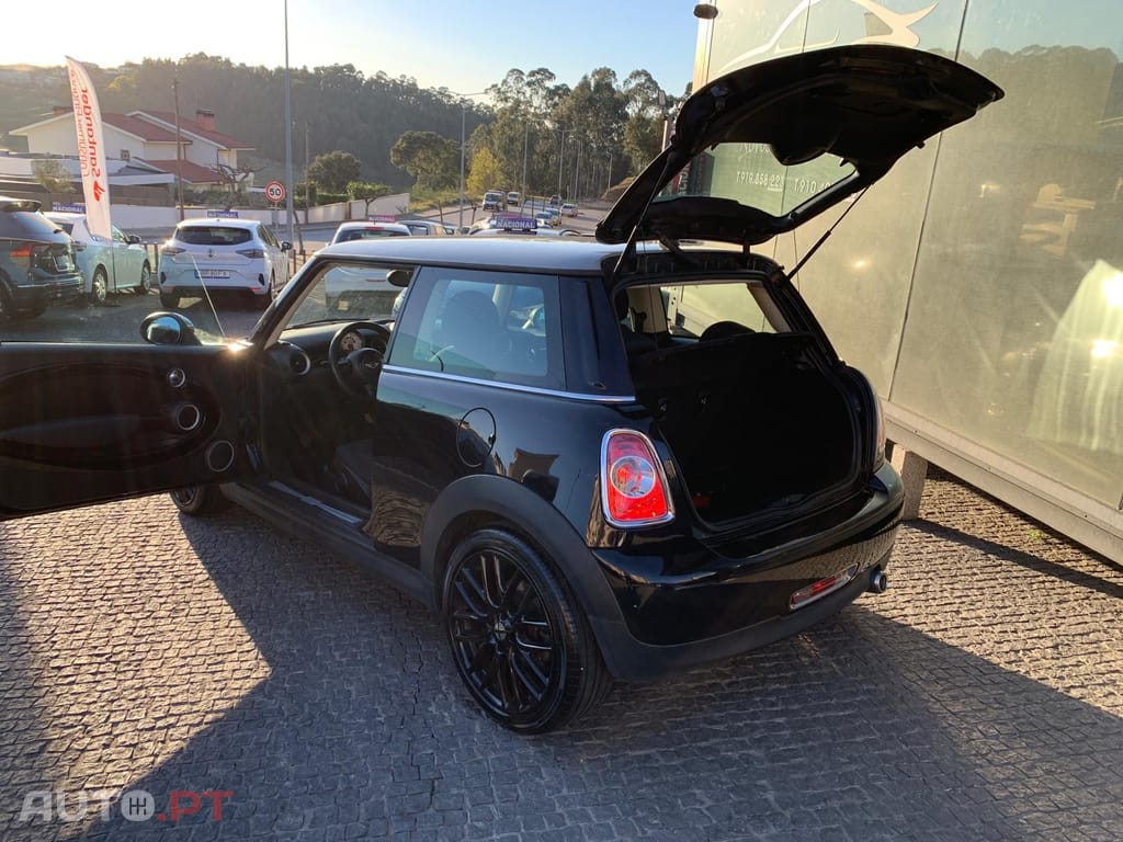 MINI One D