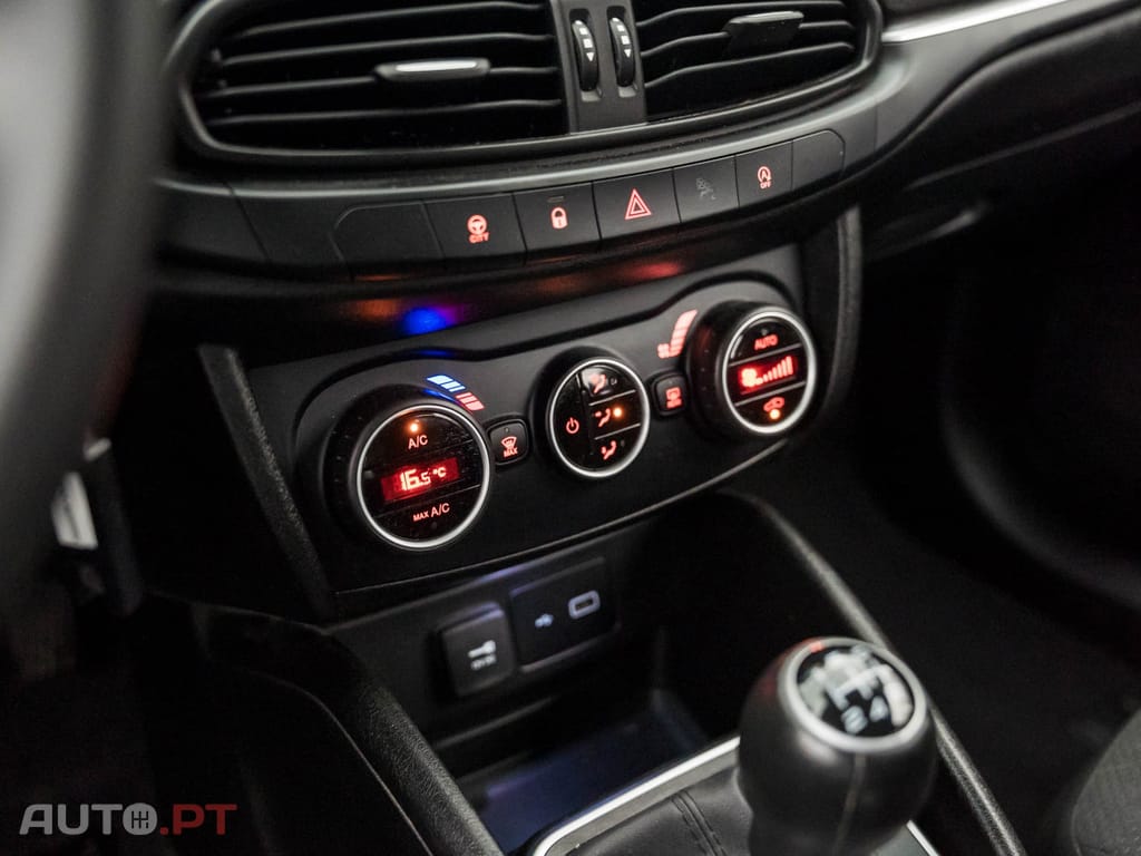 Fiat Tipo 1.3 M-Jet Lounge