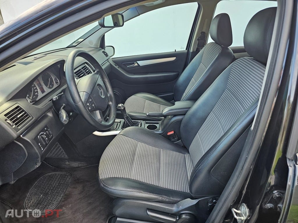 Mercedes-Benz B 200 CDi