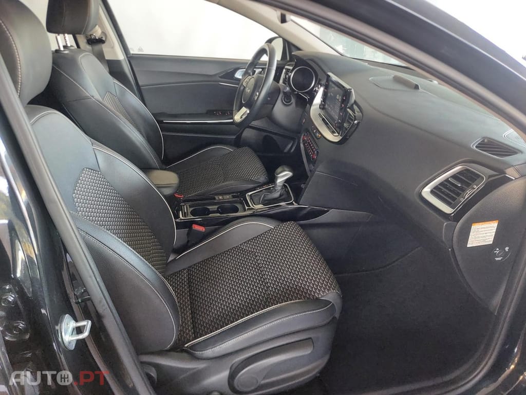 Kia Xceed 1.6 GDi PHEV Drive