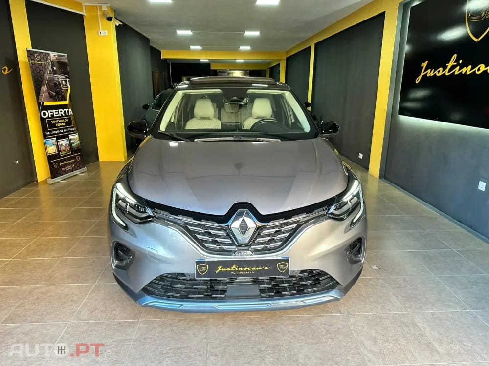 Renault Captur 1.6 E-Tech Plug-In Initiale Paris