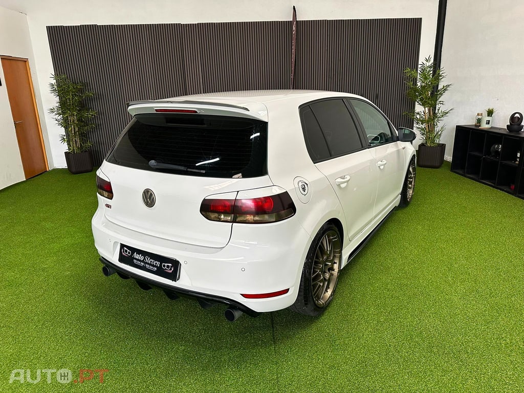 Volkswagen Golf VI GTI