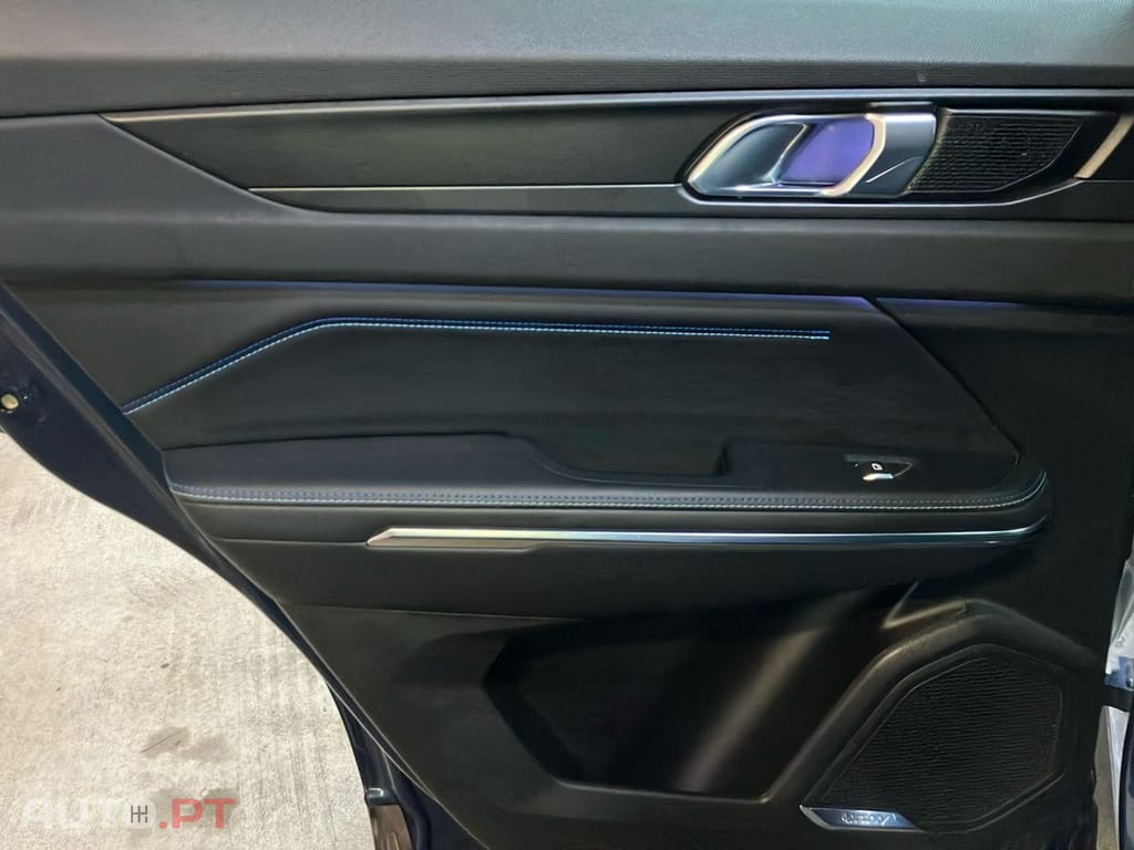 Lynk & Co 01 1.5 PHEV 6.6KW