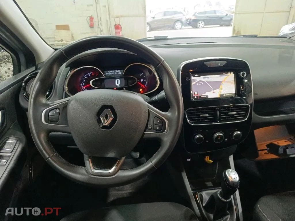 Renault Clio Sport Tourer 0.9 TCe Limited