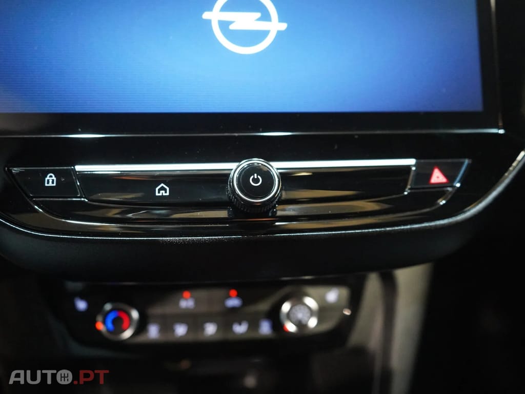 Opel Corsa 1.2 T Hybrid GS eDCT