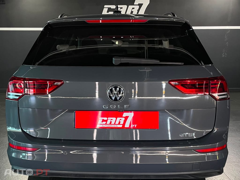 Volkswagen Golf Variant 1.5 eTSI OPF DSG Life