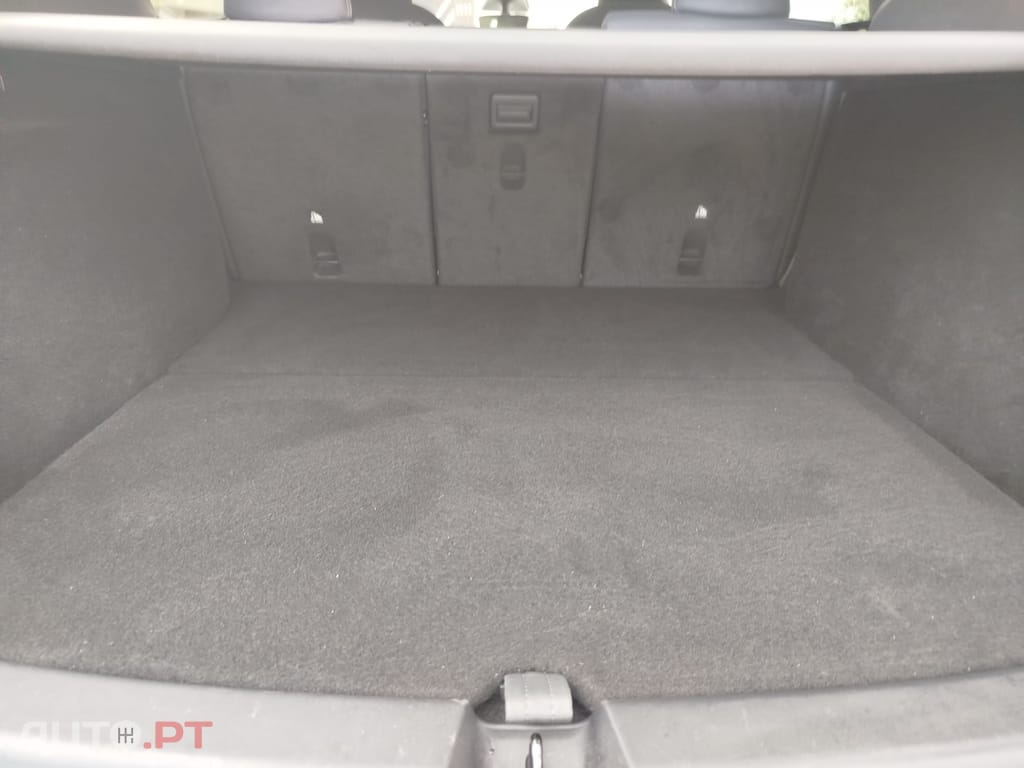 Tesla Model Y Tração Traseira