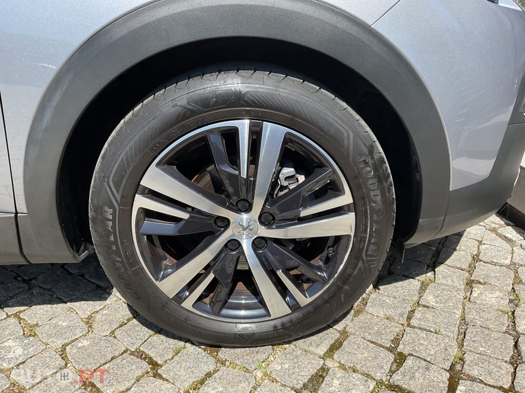 Peugeot 3008 1.5 BlueHDi Allure