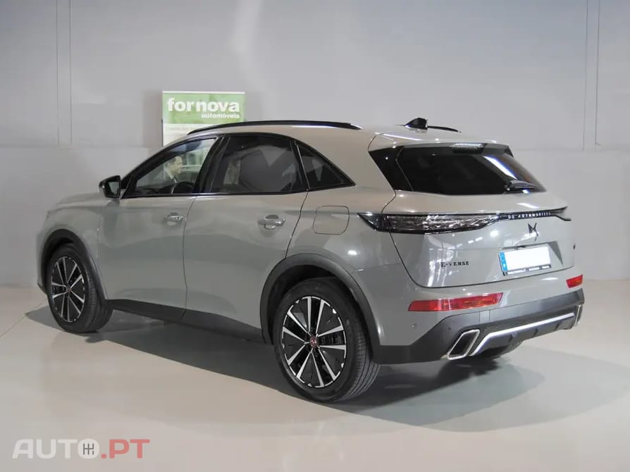 DS DS7 E-Tense Performance Line