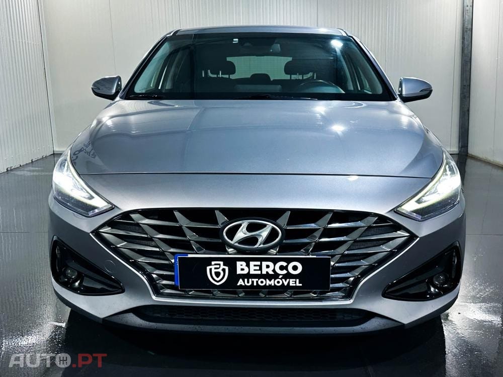 Hyundai i30 T-GDi DCT-7 Hybrid 48v