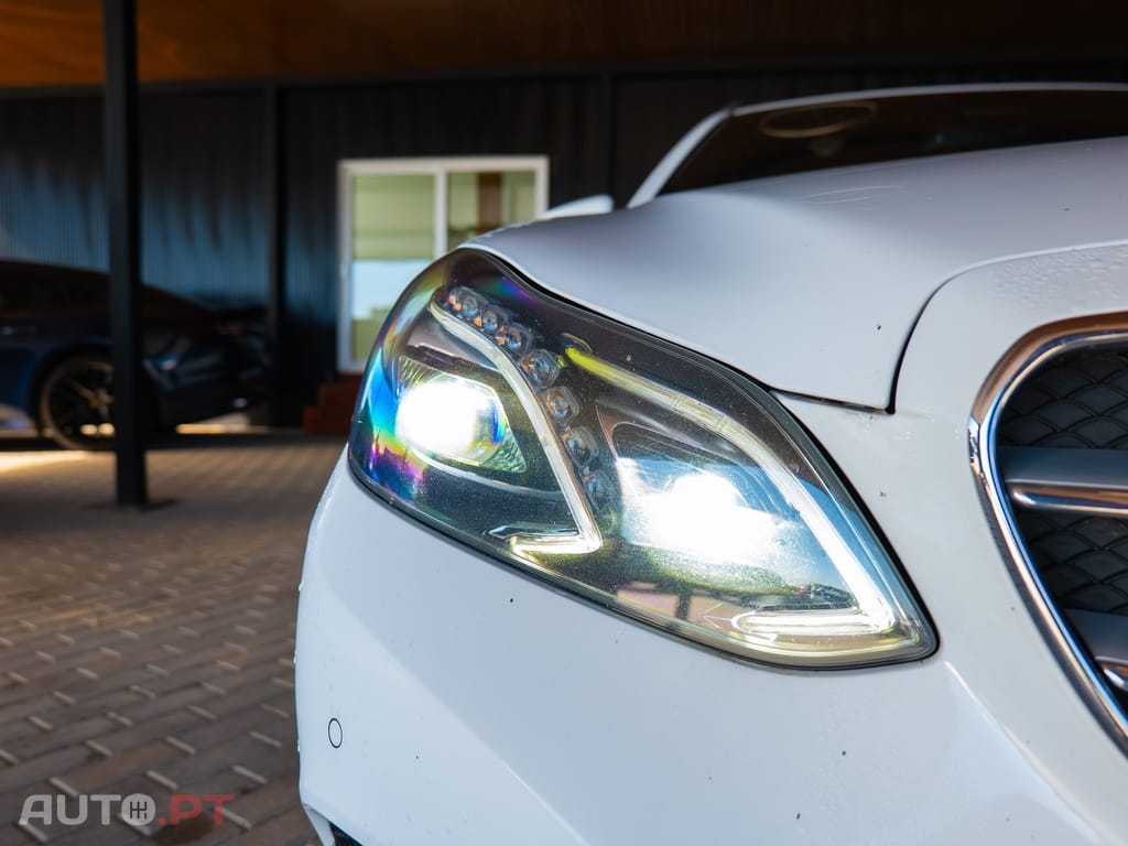 Mercedes-Benz E 250 CDi Avantgarde BlueEfficiency Auto.