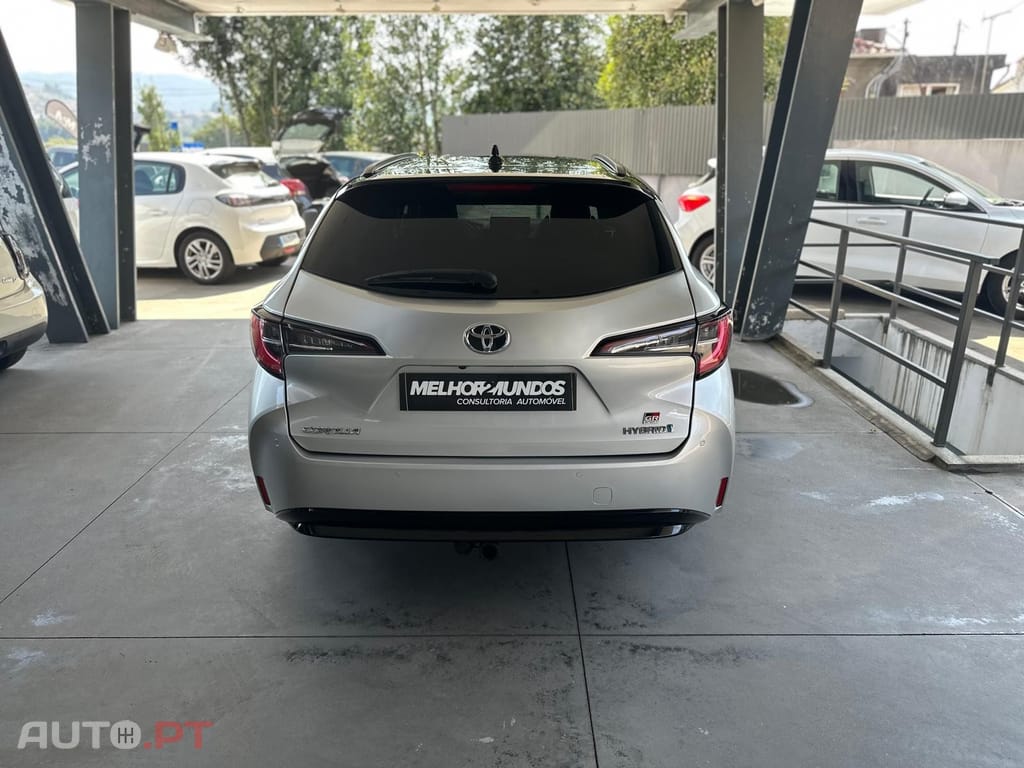 Toyota Corolla Touring Sports 1.8 Hybrid GR-Sport