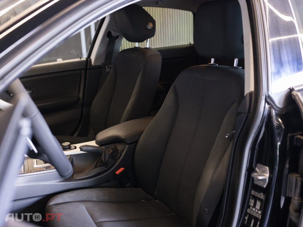 BMW 420 d Pack Desportivo M Auto