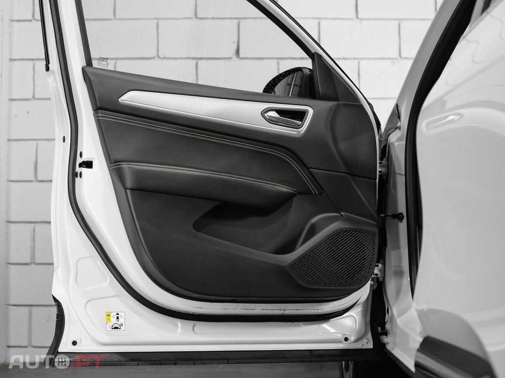 Renault Arkana 1.6 E-Tech Full Hybrid Techno