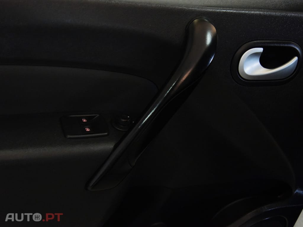 Renault Kangoo 1.5 Blue dCi L1 Business — fotografia 22