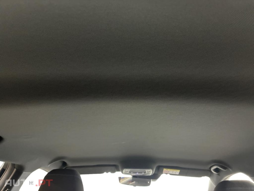 MG MG4 EV Standard 2WD