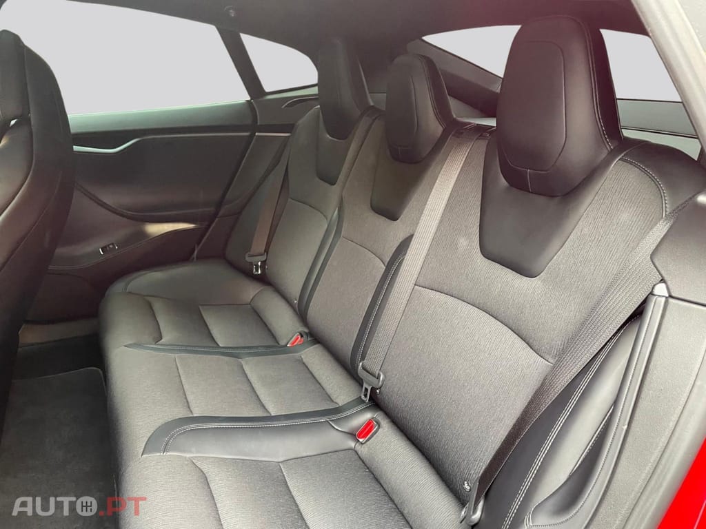 Tesla Model S 75D