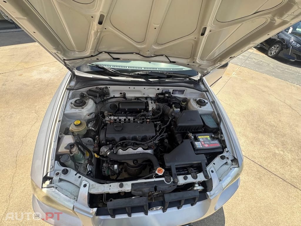 Hyundai Accent 1.3 Charme
