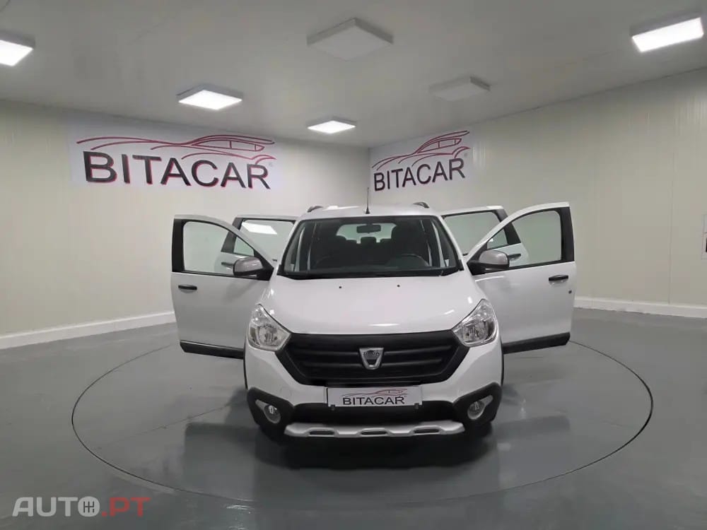 Dacia Lodgy 1.2 STEPWAY