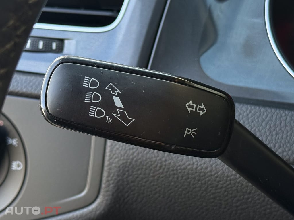 Volkswagen Golf 1.0 TSI Confortline