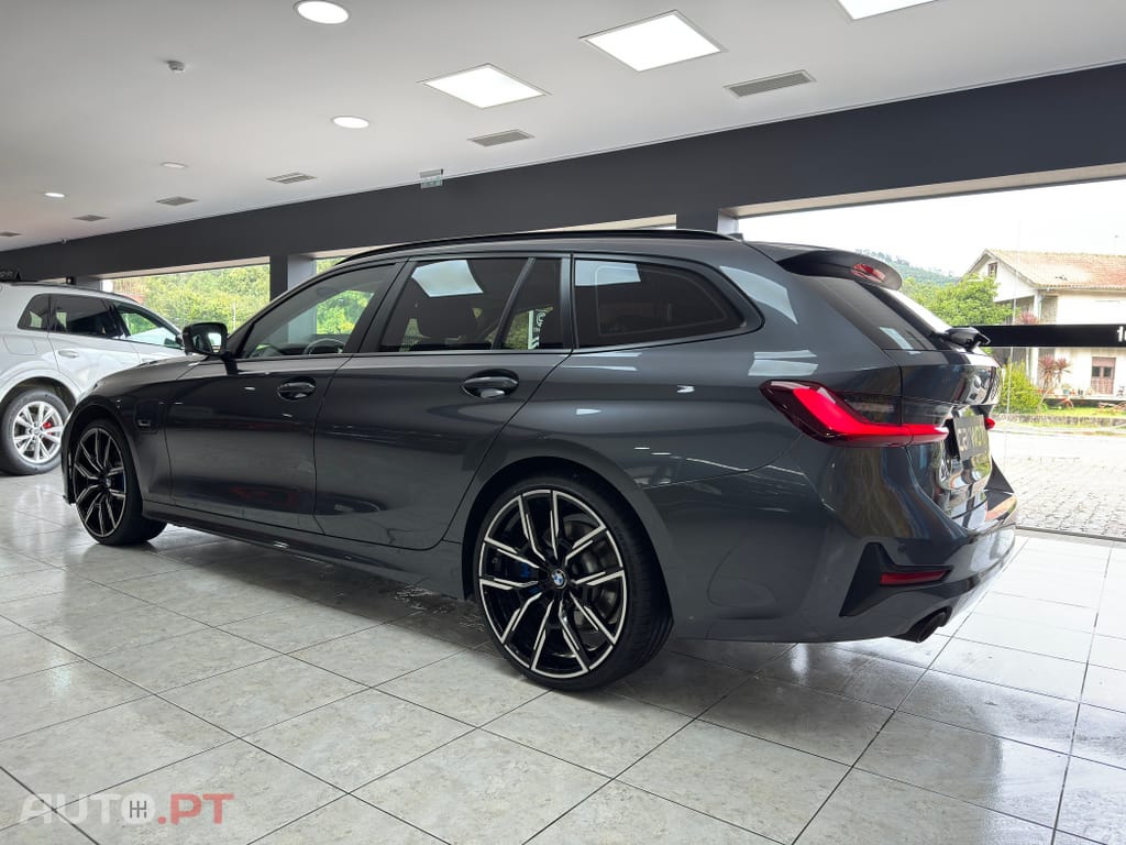 BMW 330 330 e Touring Pack 50 anos M Auto