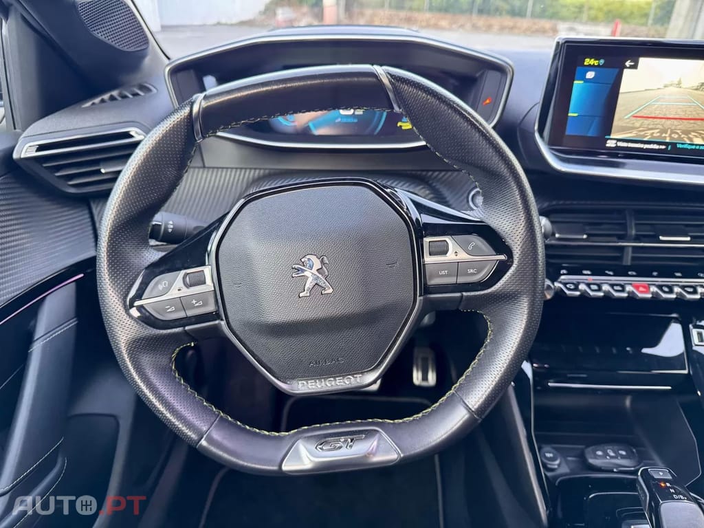 Peugeot E-208 50 kWh GT