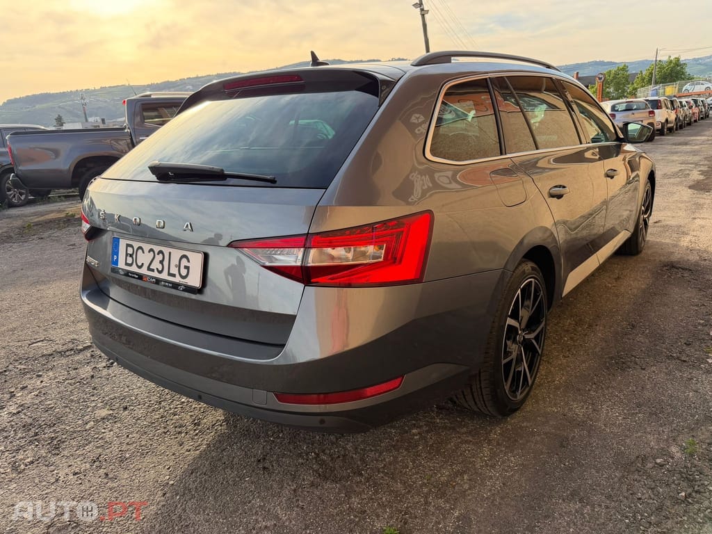 Skoda Superb Break 2.0 TDI Business Line DSG