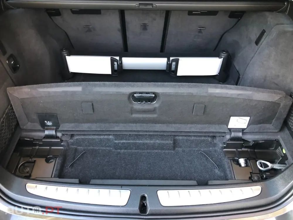 BMW 320 d Sport-Aut. Efficient Dynamics Edition Sport Line