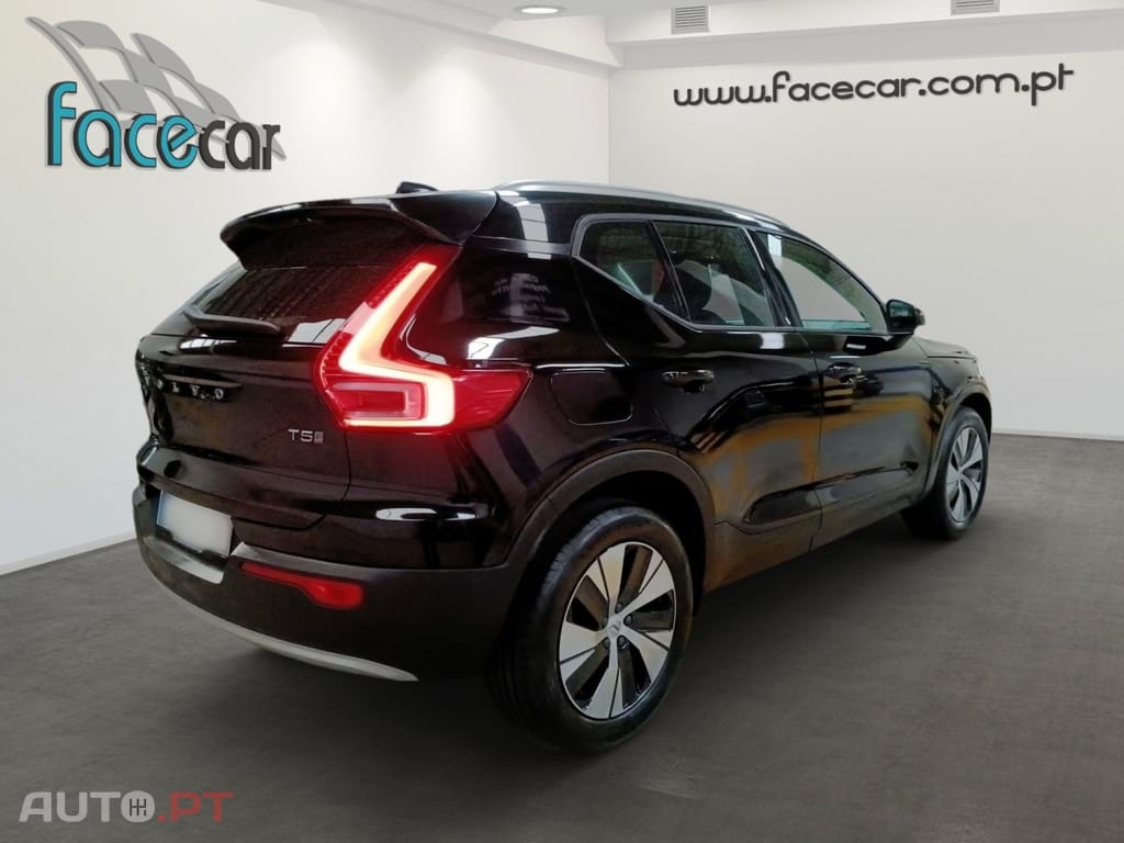 Volvo XC40 1.5 T5 PHEV Momentum Plus